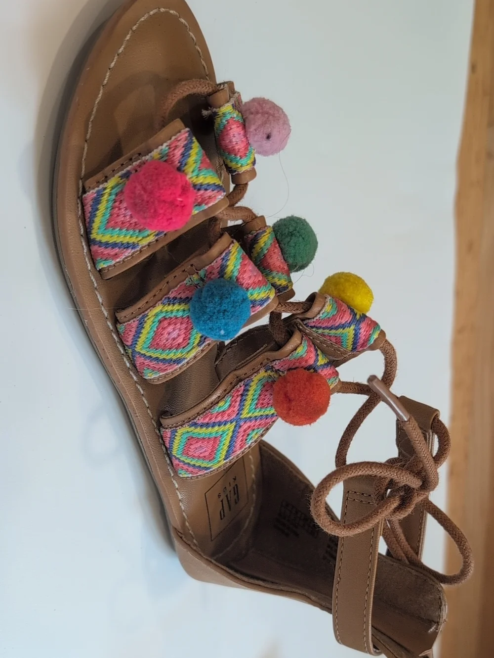Gap Kids Pom Pom Colorful Brown Tie Sandals